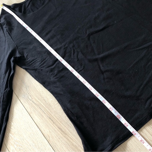Uniqlo Heattech Extra Warm Crew Neck 3/4 Long Sleeve Top in Black Size L - Picture 9 of 9